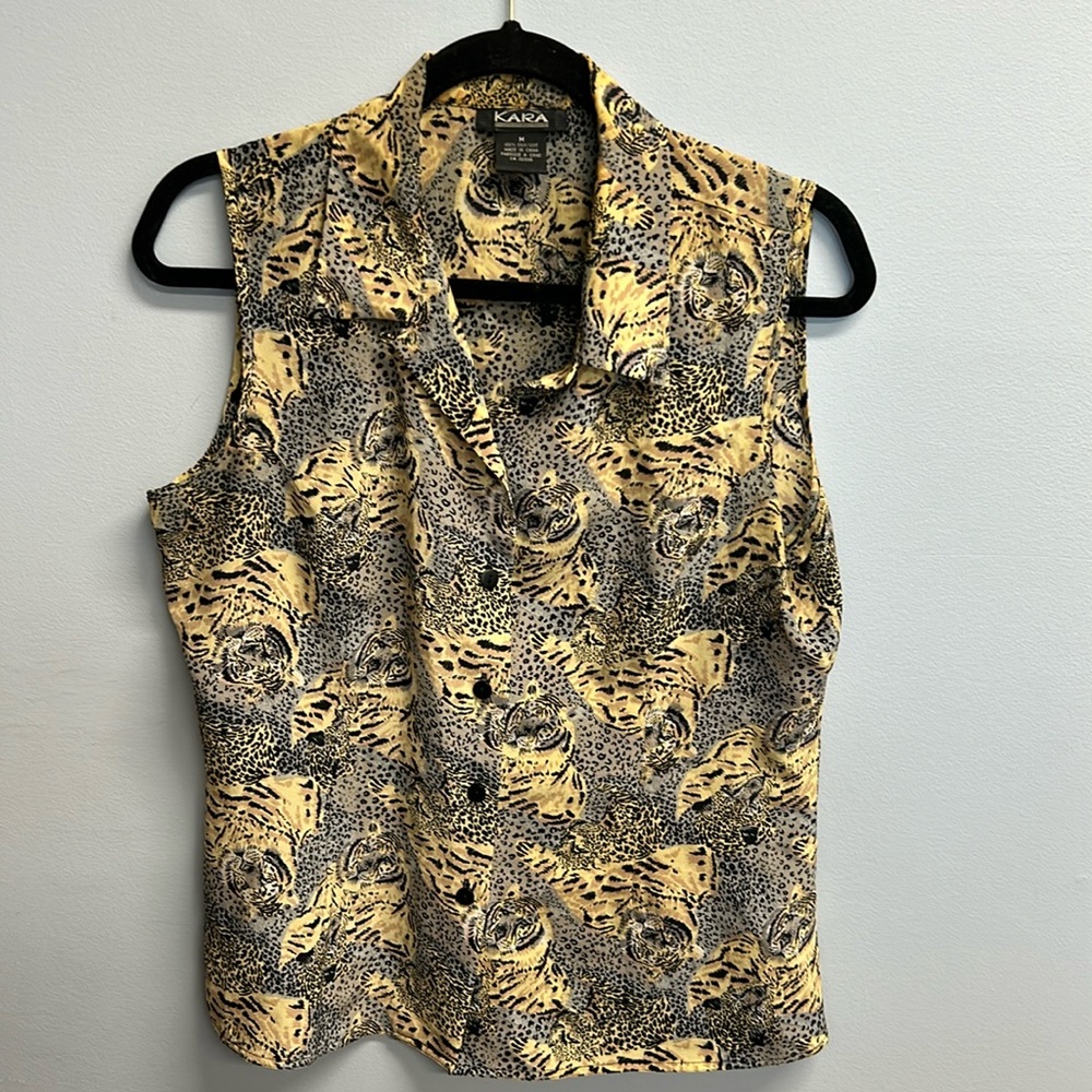 🍁🍁Kara size M 100% silk tiger, print sleeveless blouse
